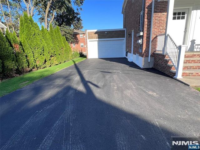 19 Cedar Place 1, Hawthorne, NJ 07506
