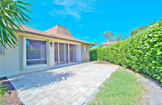 787 Palm View DR 3, Naples, FL 34110