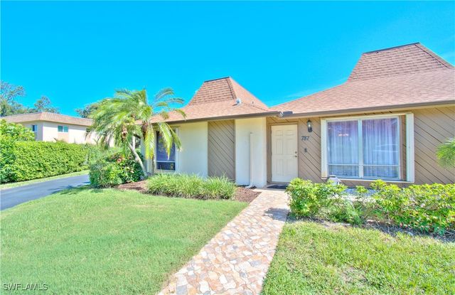 787 Palm View DR 3, Naples, FL 34110