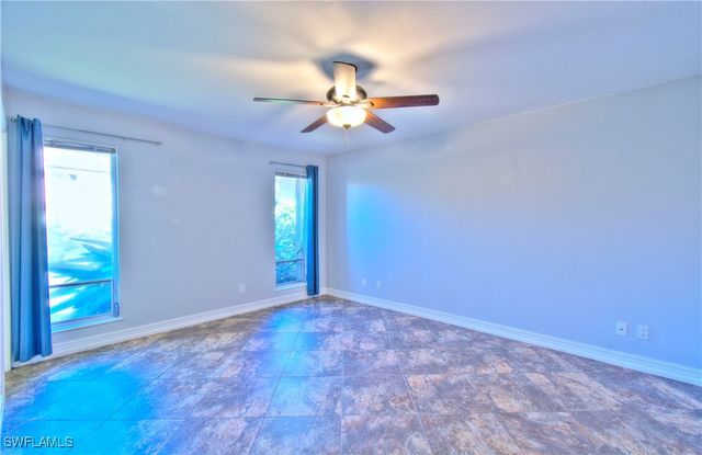 787 Palm View DR 3, Naples, FL 34110