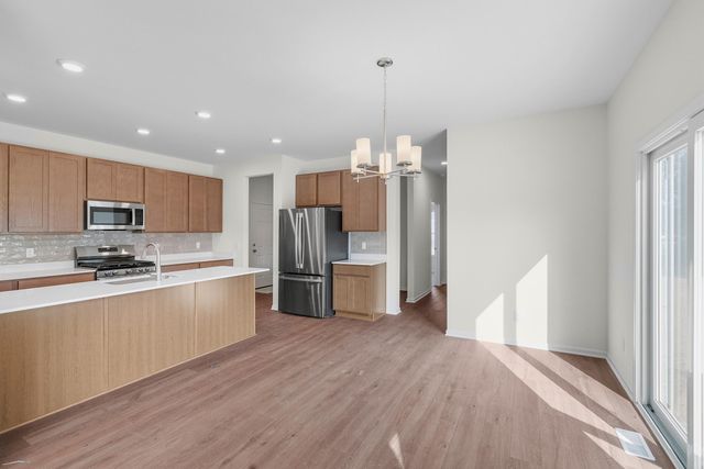 2560 Iowa Street, Crown Point, IN 46307