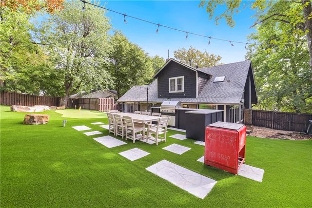 435 N Oliver Avenue, Fayetteville, AR 72701