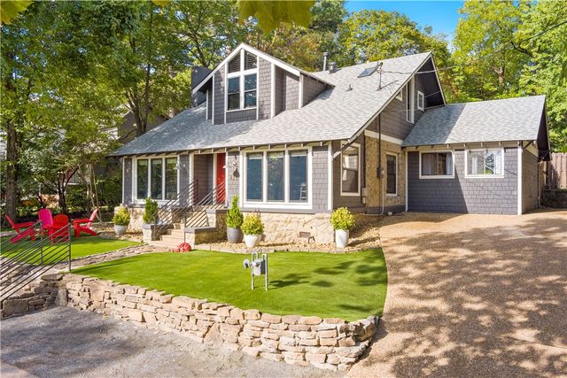 435 N Oliver Avenue, Fayetteville, AR 72701
