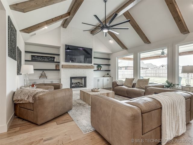 3005 E 146th Place S, Bixby, OK 74008