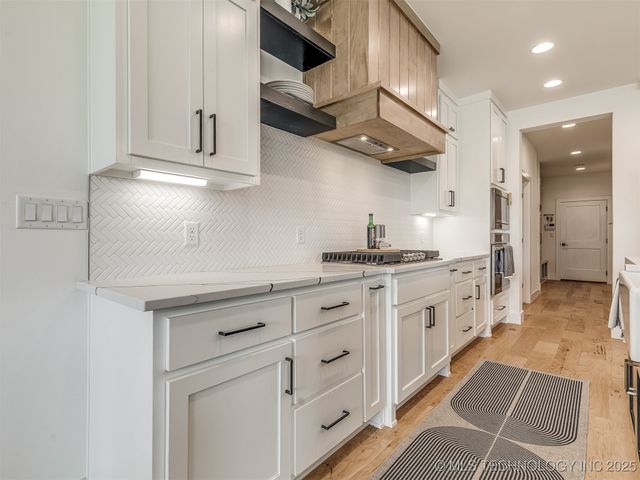 3005 E 146th Place S, Bixby, OK 74008