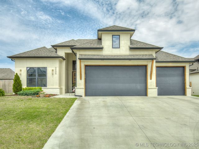 3005 E 146th Place S, Bixby, OK 74008
