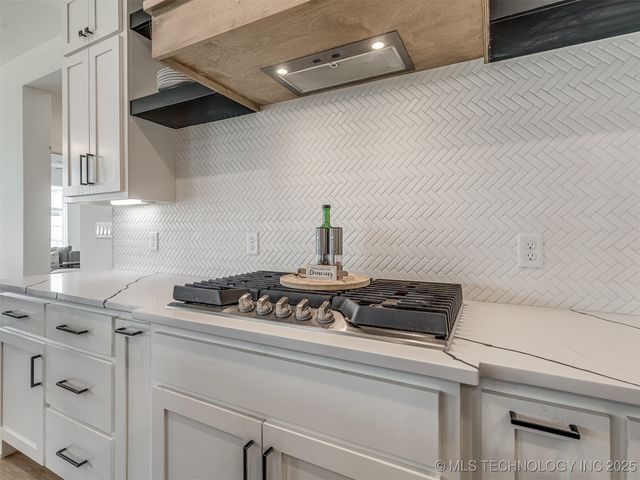 3005 E 146th Place S, Bixby, OK 74008