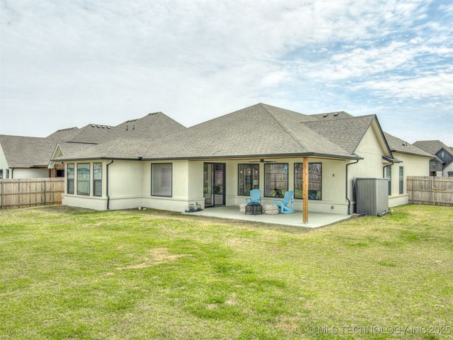 3005 E 146th Place S, Bixby, OK 74008