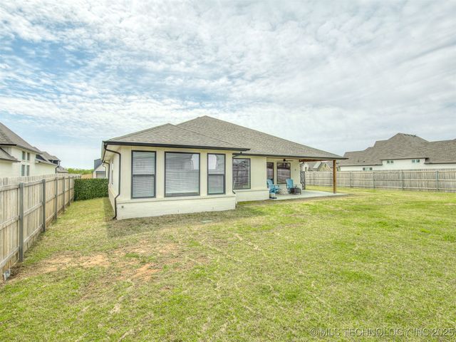 3005 E 146th Place S, Bixby, OK 74008