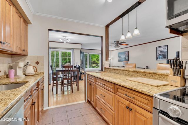 200 Portland Road E14, Highlands, NJ 07732