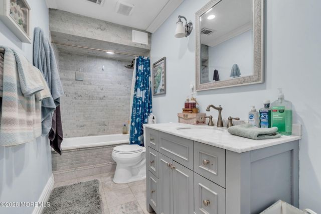 200 Portland Road E14, Highlands, NJ 07732