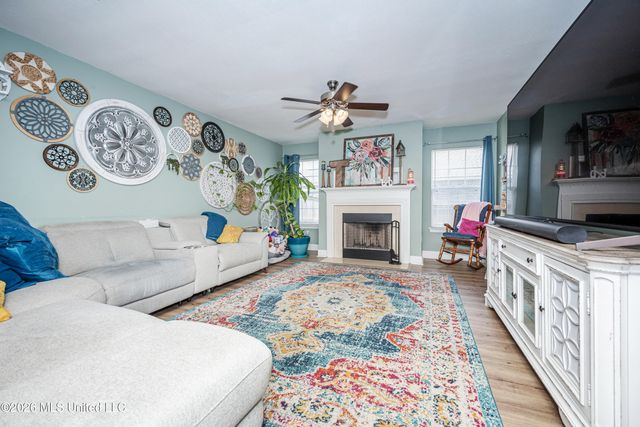 14048 Seymour Drive, Biloxi, MS 39532