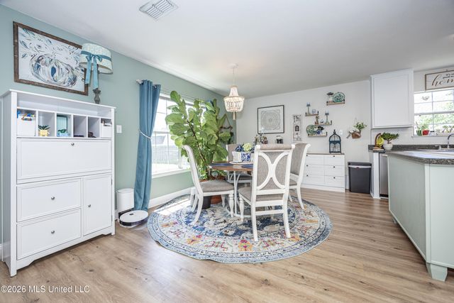 14048 Seymour Drive, Biloxi, MS 39532