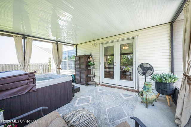 14048 Seymour Drive, Biloxi, MS 39532
