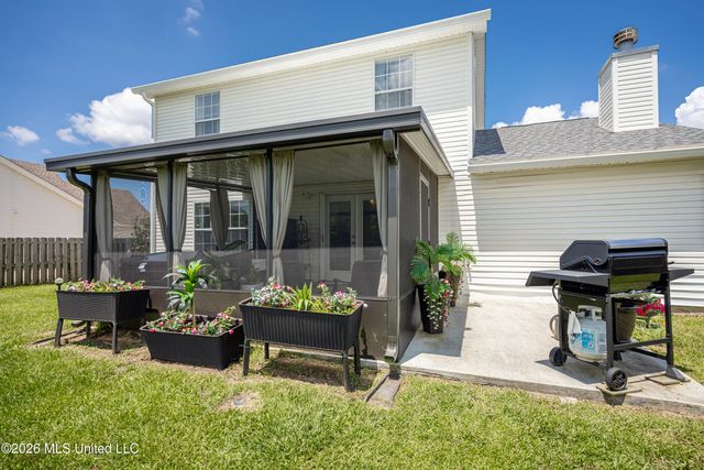 14048 Seymour Drive, Biloxi, MS 39532