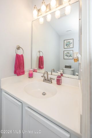 14048 Seymour Drive, Biloxi, MS 39532