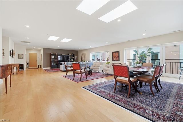 220 W Brambleton Ave Apt 202, Norfolk, VA 23510