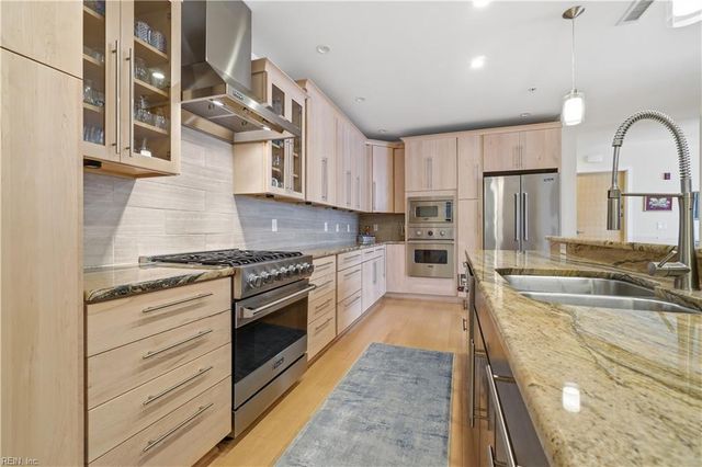 220 W Brambleton Ave Apt 202, Norfolk, VA 23510