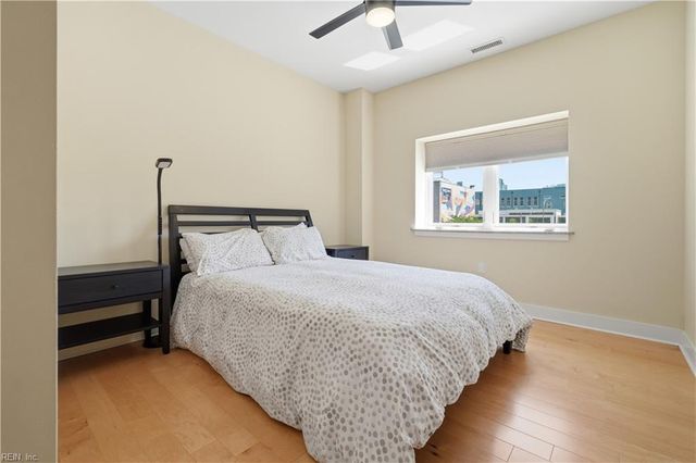 220 W Brambleton Ave Apt 202, Norfolk, VA 23510