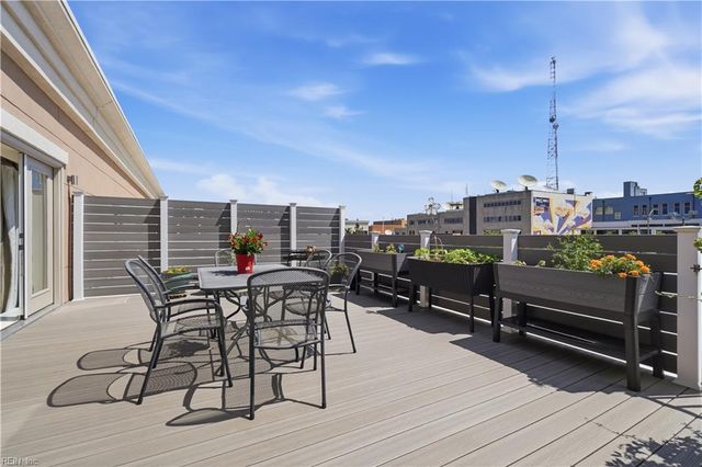 220 W Brambleton Ave Apt 202, Norfolk, VA 23510
