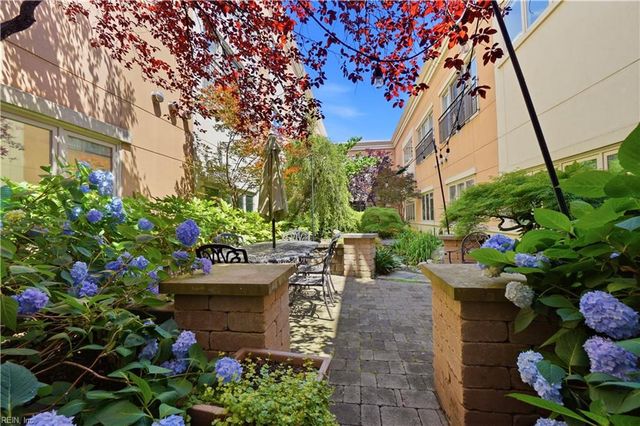 220 W Brambleton Ave Apt 202, Norfolk, VA 23510