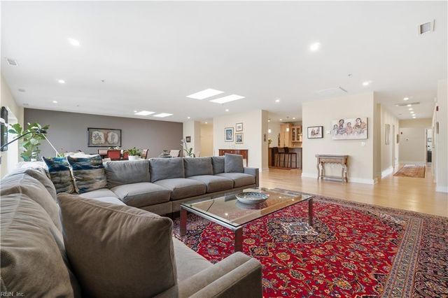 220 W Brambleton Ave Apt 202, Norfolk, VA 23510
