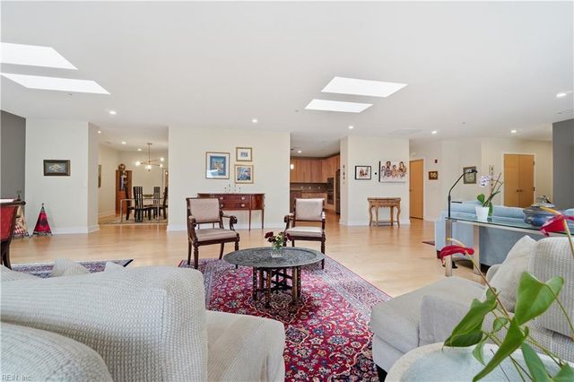 220 W Brambleton Ave Apt 202, Norfolk, VA 23510