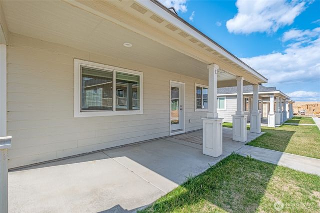 123 E 9th Avenue #54, Moses Lake, WA 98837