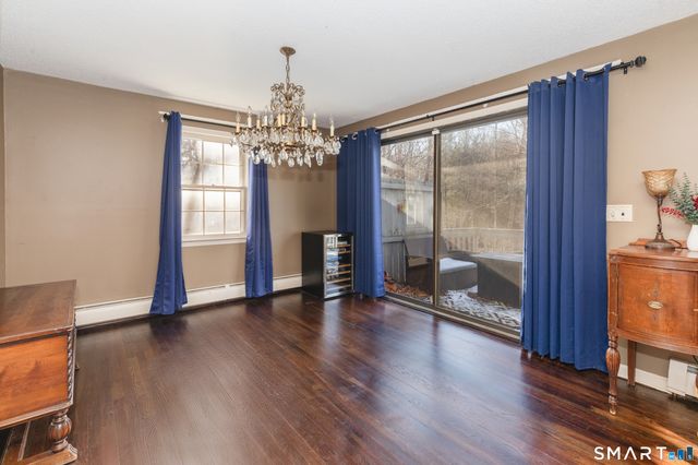 637 Watertown Road, Middlebury, CT 06762