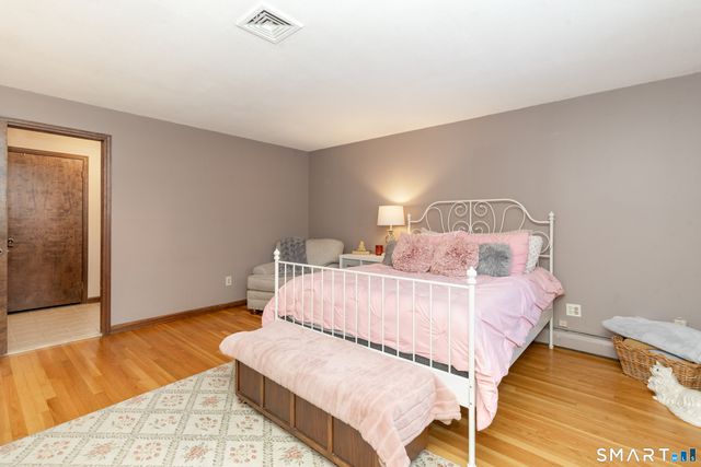 637 Watertown Road, Middlebury, CT 06762