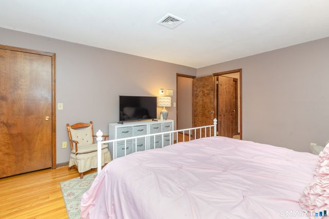 637 Watertown Road, Middlebury, CT 06762