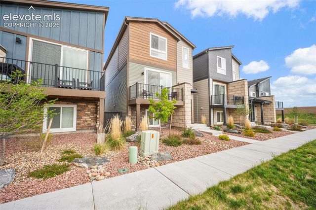 2402 Pony Club Lane, Colorado Springs, CO 80922