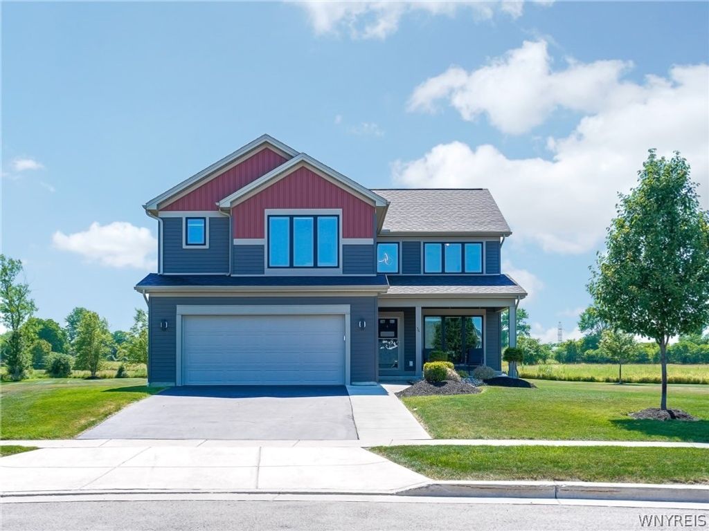 76 Jaycee Lane, West Seneca, NY 14224