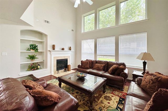 8307 Rosetrail Bend Lane, Katy, TX 77494