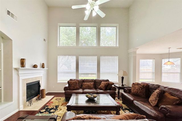 8307 Rosetrail Bend Lane, Katy, TX 77494