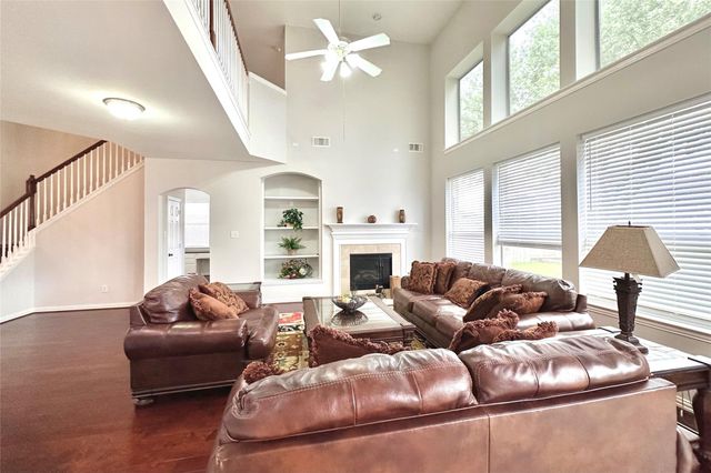 8307 Rosetrail Bend Lane, Katy, TX 77494