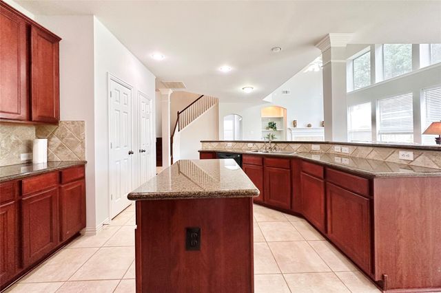 8307 Rosetrail Bend Lane, Katy, TX 77494