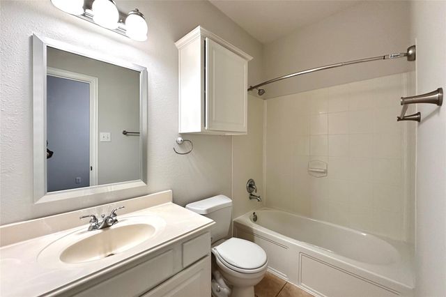 8307 Rosetrail Bend Lane, Katy, TX 77494