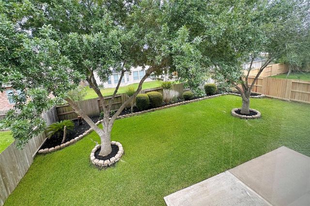 8307 Rosetrail Bend Lane, Katy, TX 77494