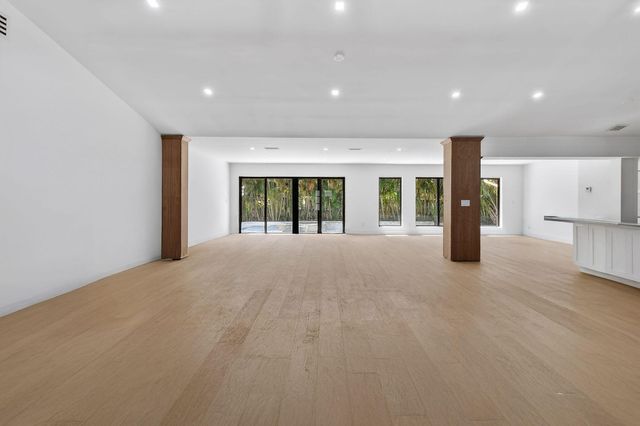 326 Palmetto Street, West Palm Beach, FL 33405