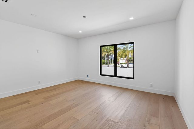 326 Palmetto Street, West Palm Beach, FL 33405