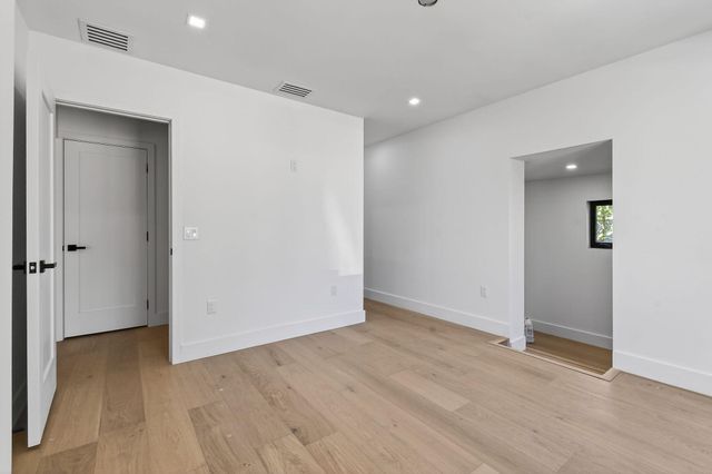 326 Palmetto Street, West Palm Beach, FL 33405