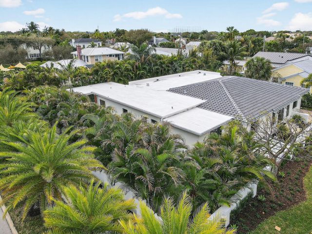 326 Palmetto Street, West Palm Beach, FL 33405