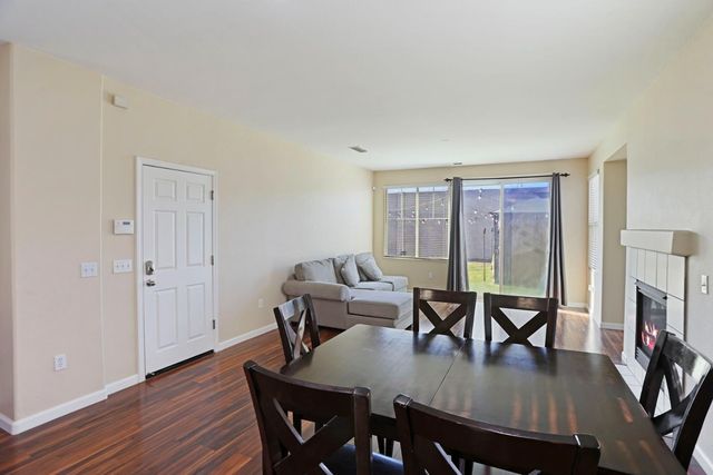 5121 Strawberry Way, Stockton, CA 95212