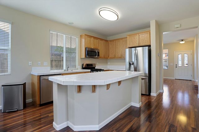 5121 Strawberry Way, Stockton, CA 95212