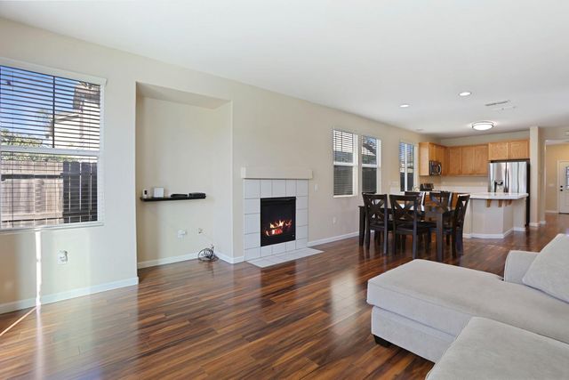 5121 Strawberry Way, Stockton, CA 95212