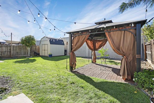 5121 Strawberry Way, Stockton, CA 95212