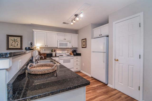 719 Blue Stem Dr Unit 68B, Pawleys Island, SC 29585