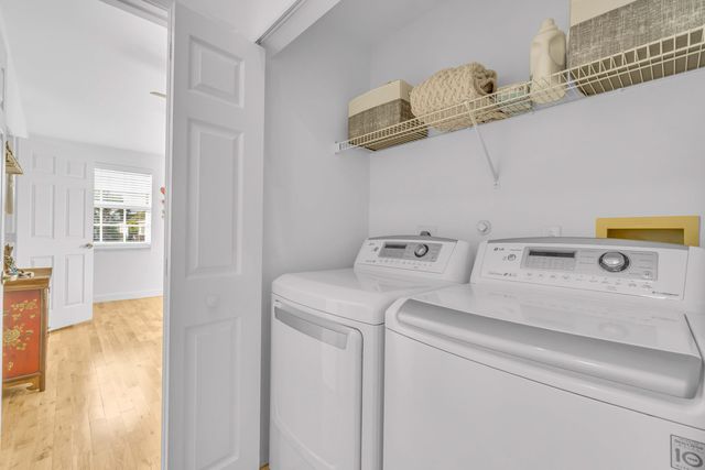 1998 NE 7th Street 102, Deerfield Beach, FL 33441