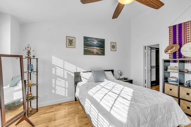 1998 NE 7th Street 102, Deerfield Beach, FL 33441